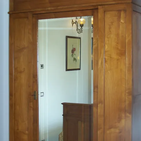 Bed and breakfast Torre Lara 3*