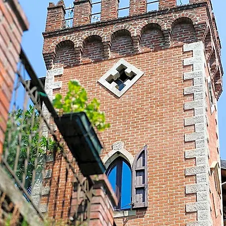 Torre Lara