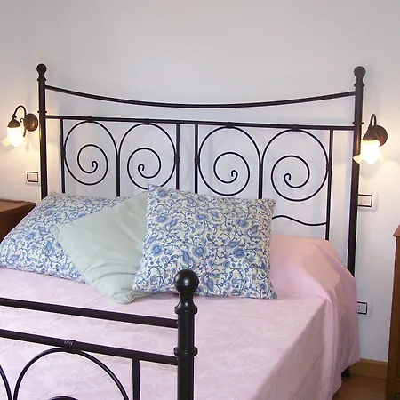 Couette-café Torre Lara Belgirate