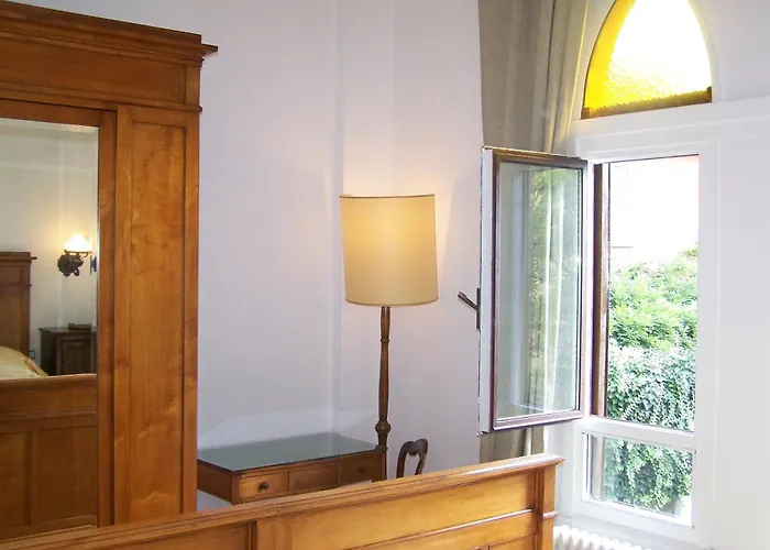 Bed and breakfast Torre Lara 3*